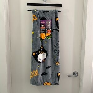 Hello Kitty Halloween Blanket